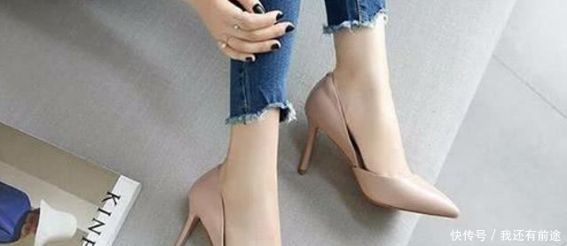 想要美足更加纤细漂亮，想要腿部更加完美，穿细高跟鞋准没错！