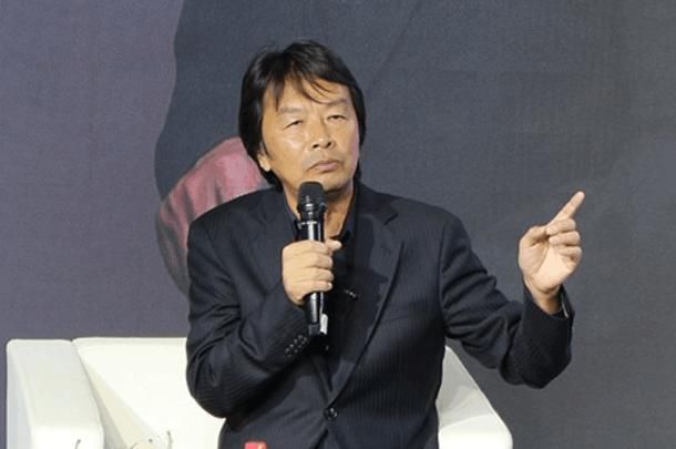 朋友圈只是书名？网友亮出实锤，打脸刘震云！证据还是华谊提供的