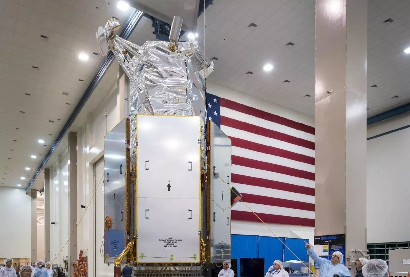  卫星：礼拜天松山湖上露天厕所注意天上 美国低轨道卫星拍东莞高