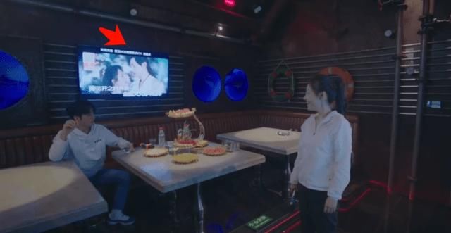  #严谨#邓伦友情客串《冰糖炖雪梨》，却造成明显穿帮，网友：太不严谨！