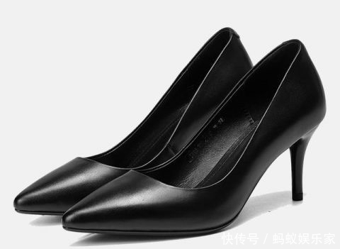  『黑色』属于女人的经典高跟鞋