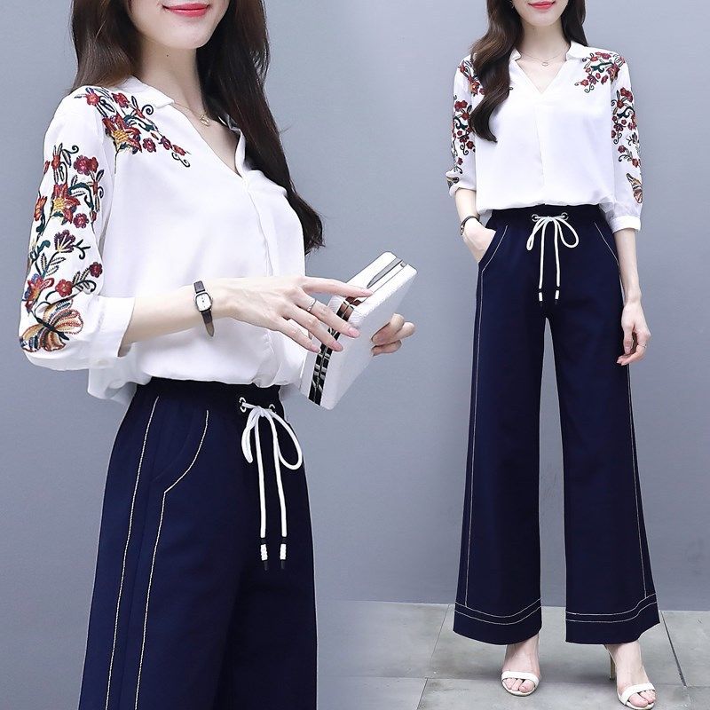 7080后女人，不缺钱的话!入秋建议买件“阔腿裤套装”，美~