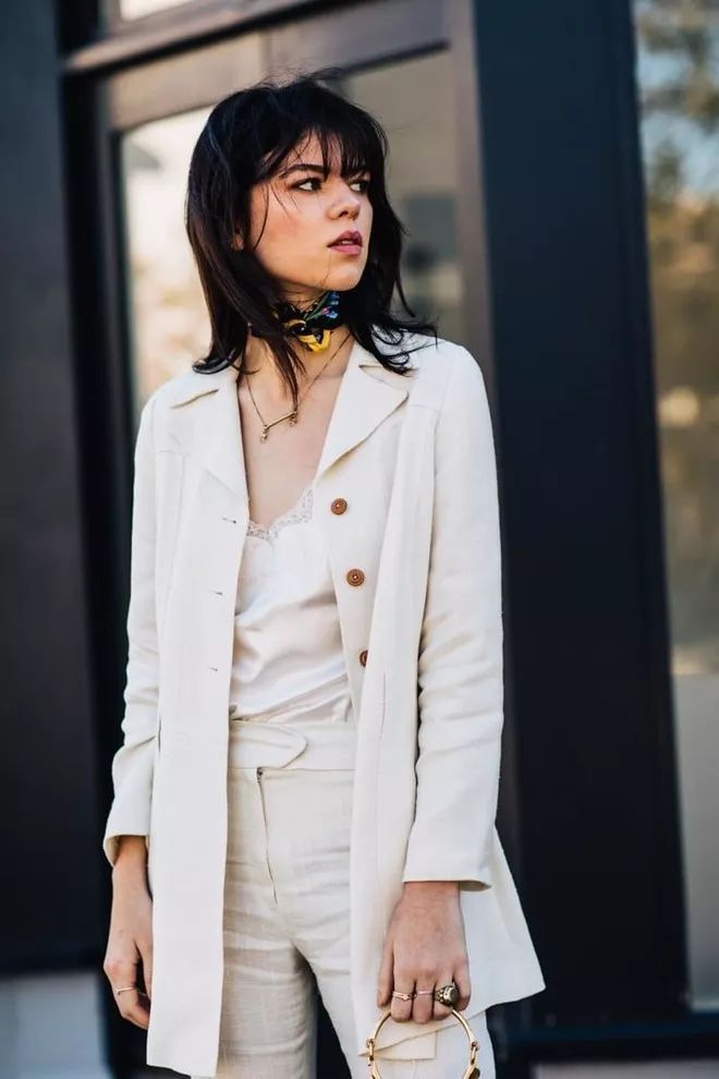 那些真正时髦的人 打折季只买这些