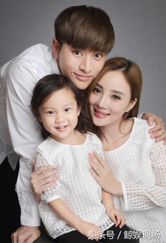 贾乃亮发文打破离婚传言,称李小璐天天偷偷的哭,自己无心工作!