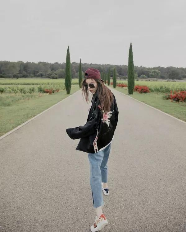 发胖遭群嘲的刘亦菲美回来了?赵薇这次是真瘦了……