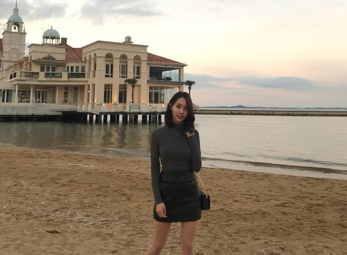 街拍皮裙, 为什么真正有料的美女都不屑于露肉