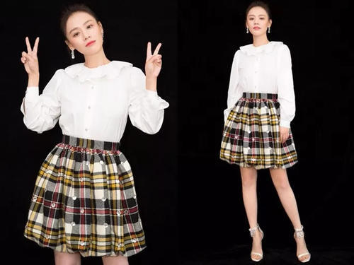 经典回归，秦岚马思纯把格纹穿得很高级