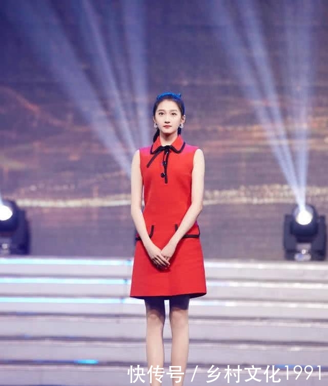 王晓晨感谢关晓彤