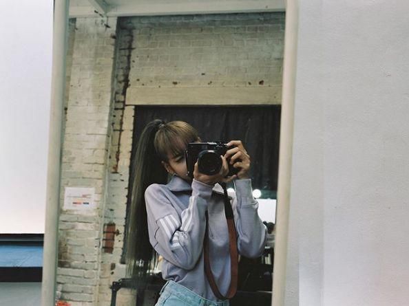  「拍摄」LISA推出的个人摄影集，你们抢到了吗？