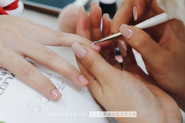 赫本同款睫毛!日式高端美甲!这家变美基地给你精致少女感!