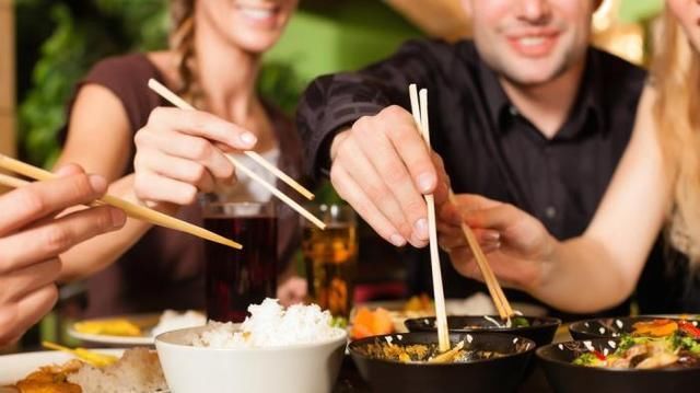  [中餐]老外：中餐违反了美国食品安全建议，为啥中国人吃了却没
