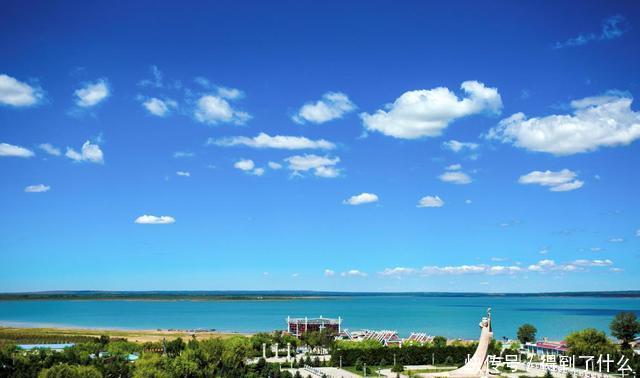 中国最大的沙漠湖泊,有七条河流注入,是当地最大的内陆湖