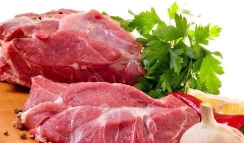 猪肉为什么要涨价呢？是猪少了还是生猪太贵了？