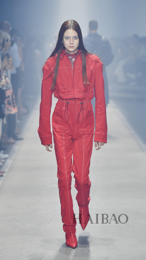 红色也能穿的这么好看!