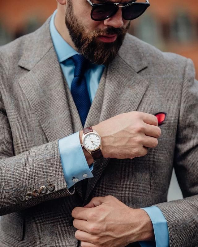 别等涨工资！这几款万元以上的潜水表早买早享受