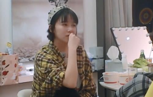 难忘■阚清子对纪凌尘意难忘？如今上镜的衣服，居然是当初秀恩爱的