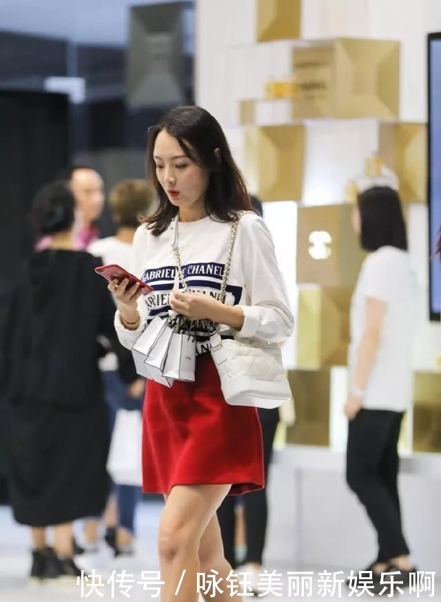 小姐姐■高跟鞋搭配热裤,让你轻松成为长腿女神