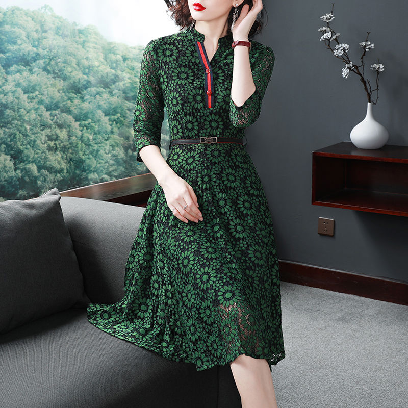 小个子女生都想要的高挑秘密!洋气A字裙+高跟鞋，巨显气质美