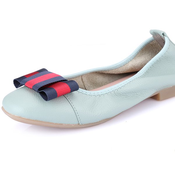 太显嫩了，50岁老妈，出门超爱穿这款妈妈鞋，美嫩无敌