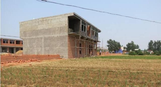 农村进行“村貌”治理，这3种楼房即将被拆除，你们家在其中吗？