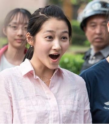 开学季明星校花校草怎么穿?王俊凯千玺宋祖儿欧阳娜娜做示范