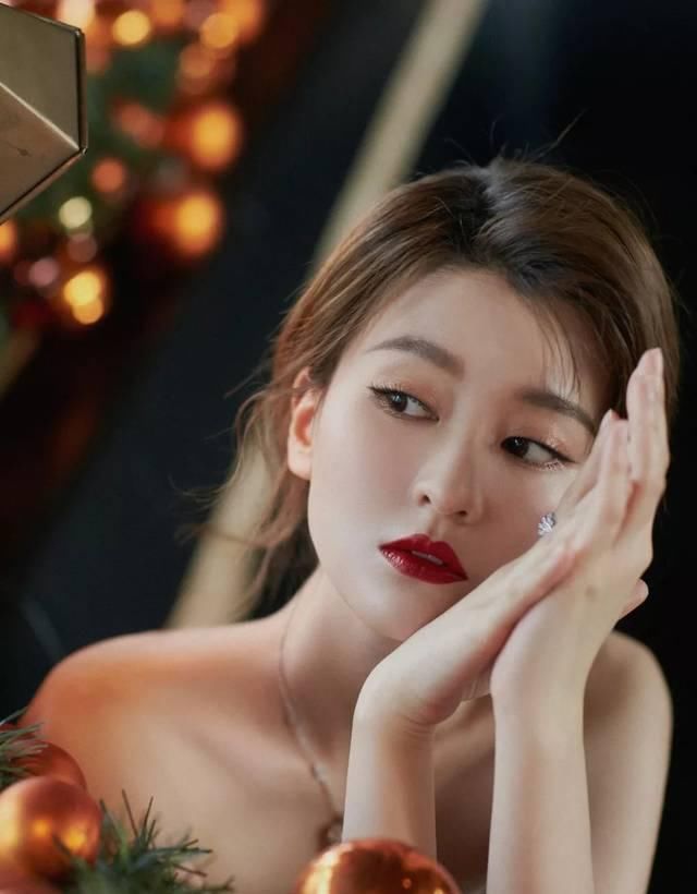  『闷青亚麻』换发色=换张脸！2020这5款发色最显白！太美了！！！