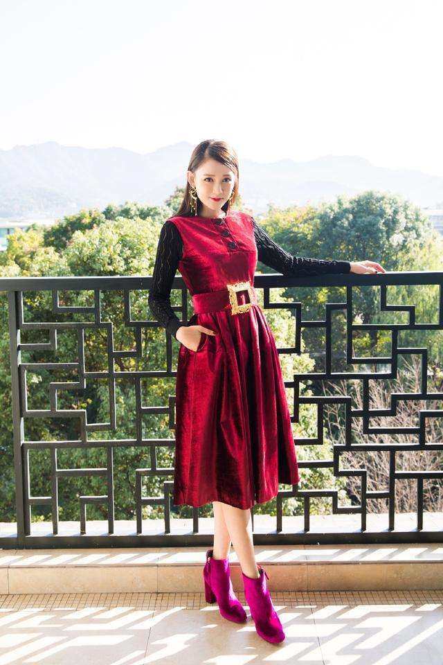 39岁陈乔恩近照，穿着尽显傲人身材，网友：只可惜还是单身