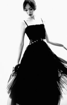 她是最干净的女演员，出道多年不传绯闻不炒作，美得倾国倾城