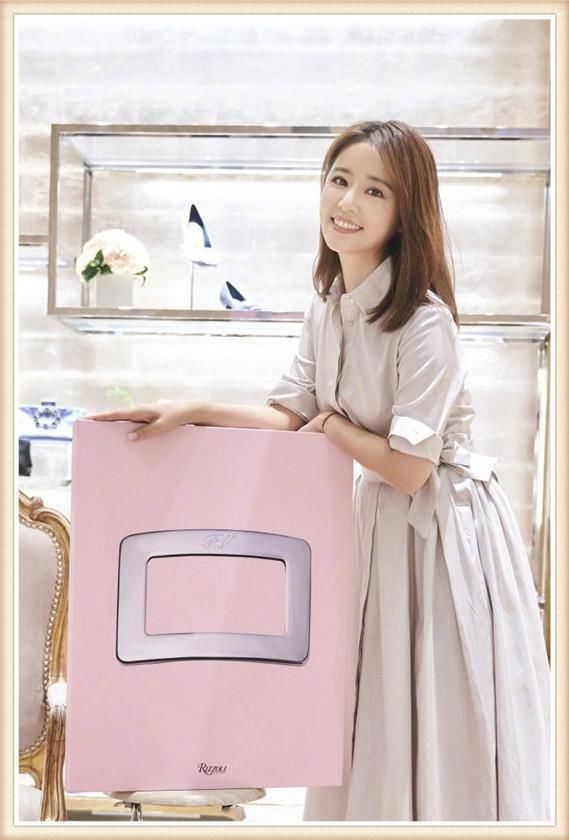 当140斤乐基儿和92斤林心如同穿一件连衣裙，还有什么理由不减肥