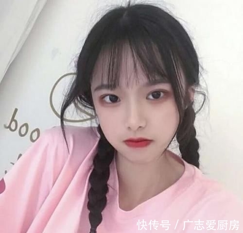 「脸上」天生“带妆脸”的女生,脸上有这3特征,“素颜女神”会是你吗?