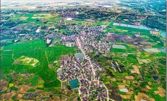  「美丽」换一个角度看美丽乡村——苏湾镇包坊村