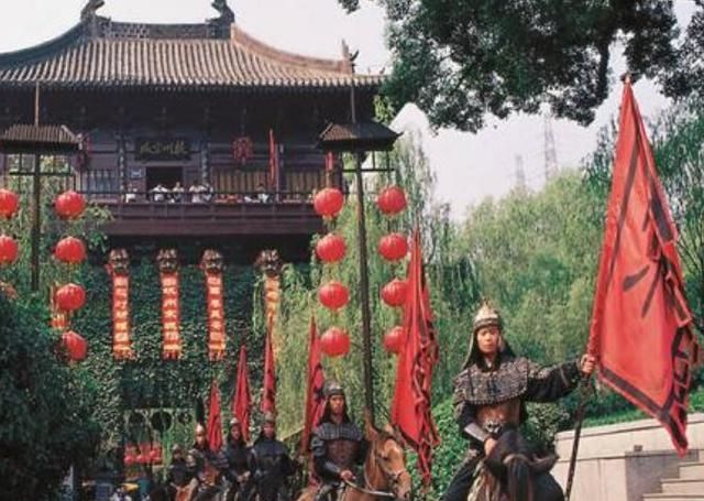 国内最成功的“人造”景点,一年接待七百万游客,比横店更受欢迎