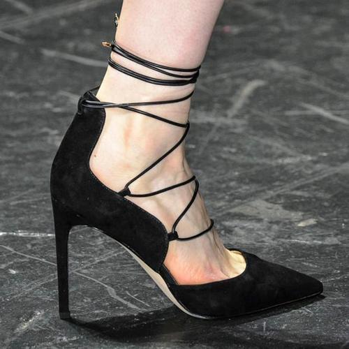 最美T台高跟鞋，时尚气息蔓延，心随风动，高端气度