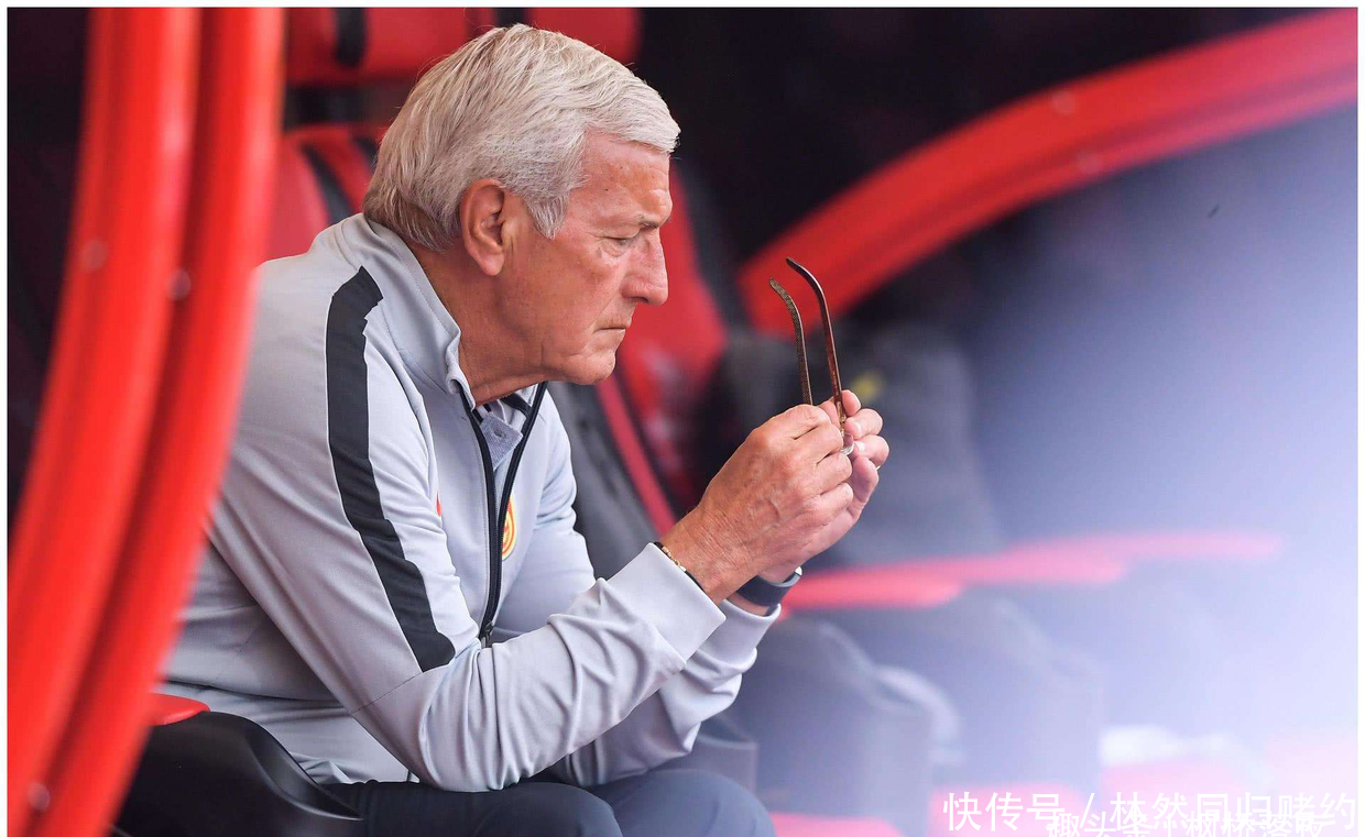 2009年国足主教练高洪波