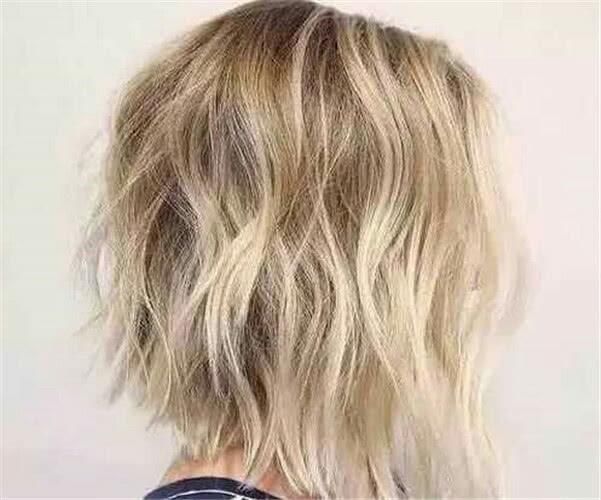 超火的“半边短发”,你敢剪一个试试吗？