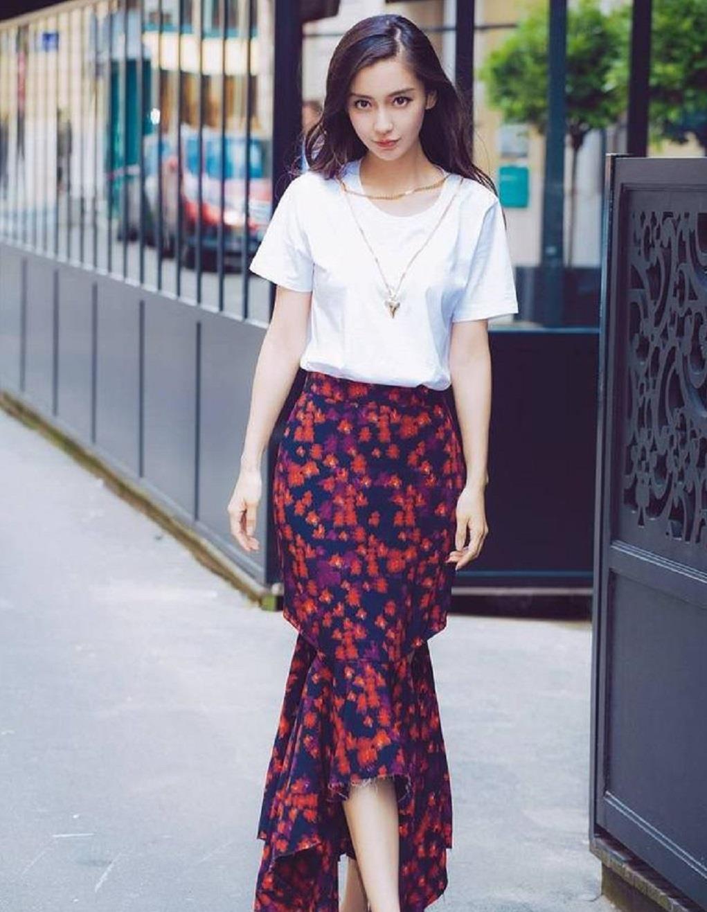 「女人」腿粗、屁股大的女人,建议多穿这4种裙子,时髦显瘦又显气质哦!