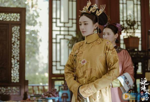 跟着《延禧攻略》学戴耳饰，今夏你最时尚