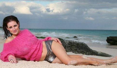 女性再怎么爱美，这4个部位的“毛”不要随便拔，特别是第2种