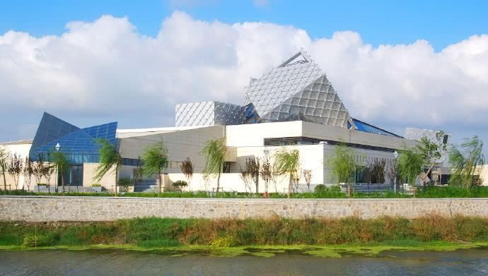 我国唯一没山的城市，拥有江苏首个自然遗产，是中国百强城市