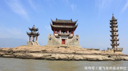 中国最神秘的“鬼楼”:“躲”在水中1000不腐,一年仅现身一次