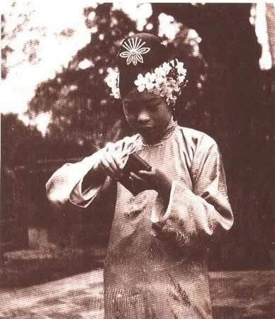 中国最后一位皇后婉容,从盛宠到被丈夫厌弃,她