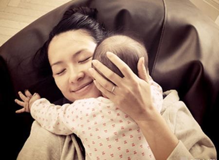 女星孩子长啥样?杨幂章子怡让人一言难尽!