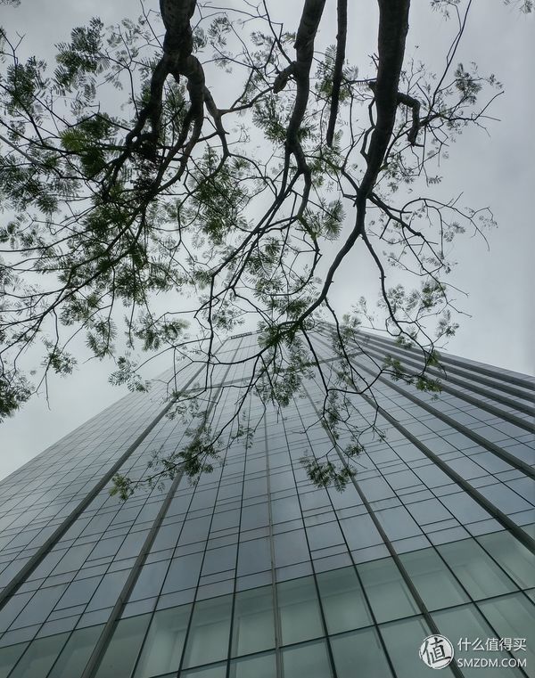 极速过气的换代机?新机来临前夕开箱回顾 小米 MIX 2