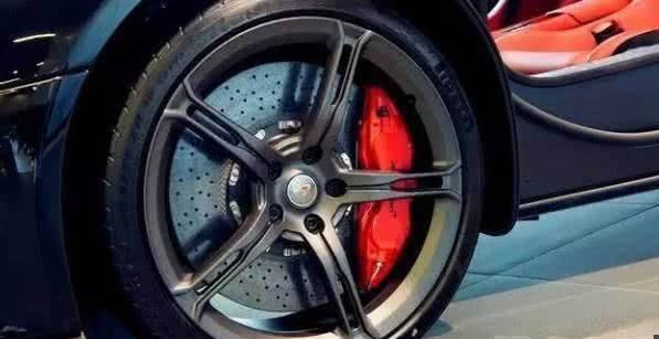  汽车■相同车型，选择18寸的轮胎还是16寸轮胎？听听老司机怎么说