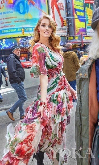 惊艳世界的戴妃侄女 穿上这些花裙子美哭了