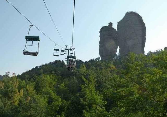 中国最“神秘”建筑，竟然建在悬崖山顶，对其来历还都一知半解