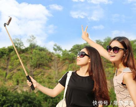 建议大家：出门旅行这4样东西最好别带了，用不到还很累赘