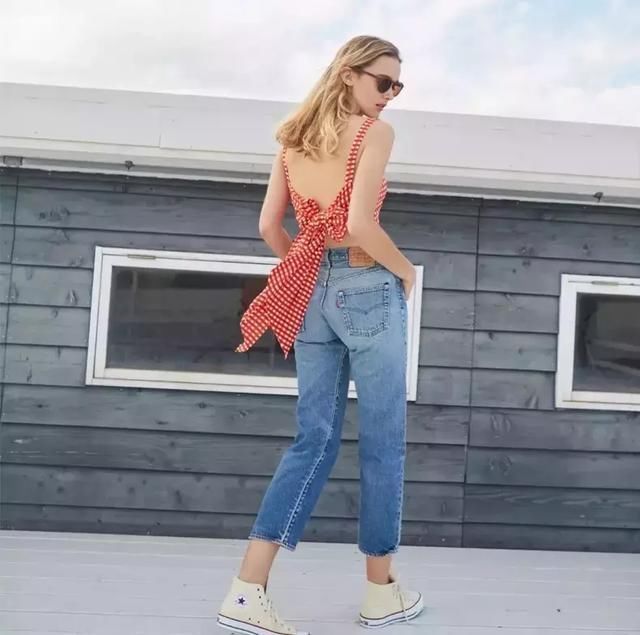 盛夏花式露肉，选对内衣零尴尬