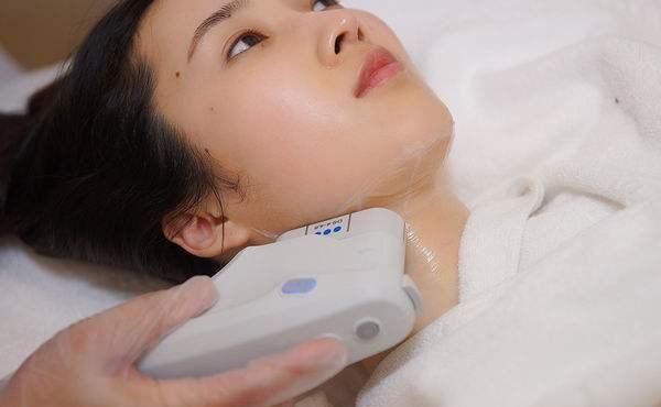  『支撑点』泥土松了产生了泥石流，而皮肤松了则产生了赘肉！