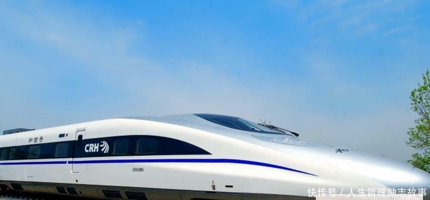  高铁@国内有条“难受”的高铁线路：车外经常漆黑一片，全程手机